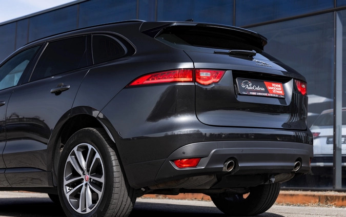 Jaguar F-Pace cena 126900 przebieg: 125933, rok produkcji 2019 z Gogolin małe 781